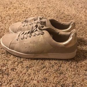 Steve Madden sneakers